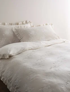 Pure Cotton Floral Jacquard Ruffle Bedding Set