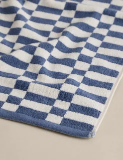 Pure Cotton Geometric Check Towel