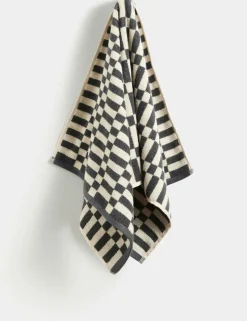 Pure Cotton Geometric Check Towel