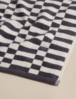 Pure Cotton Geometric Check Towel