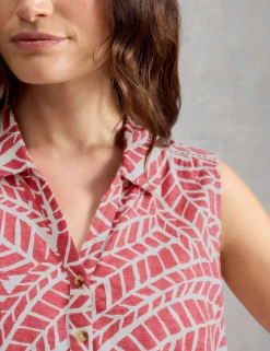 Pure Cotton Geometric Sleeveless Shirt