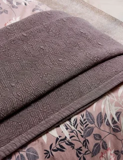 Pure Cotton Katara Umma Quilted Throw