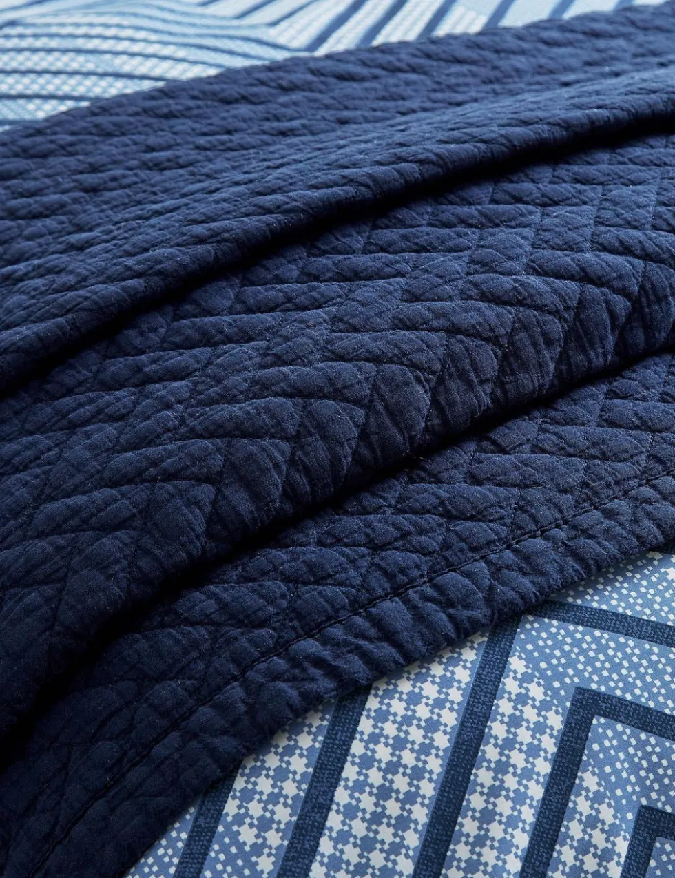 Pure Cotton Kayah Liyana Quilted Throw