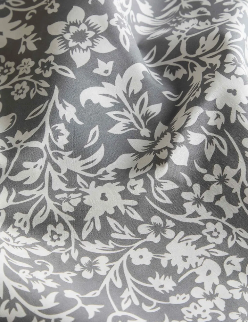 Pure Cotton Mirrored Floral Bedding Set