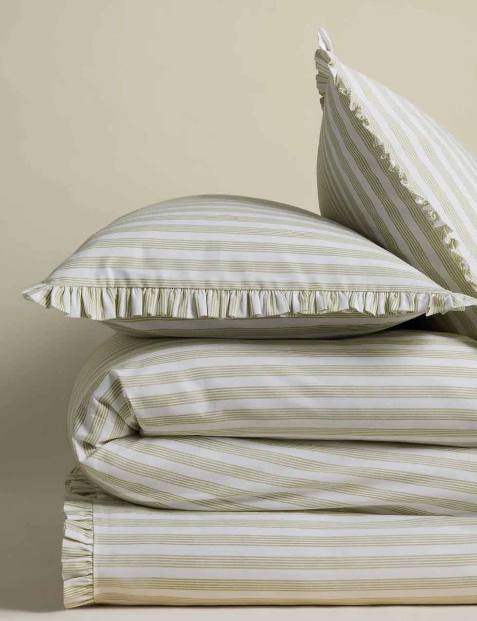 Pure Cotton Narrow Stripe Ruffle Bedding Set