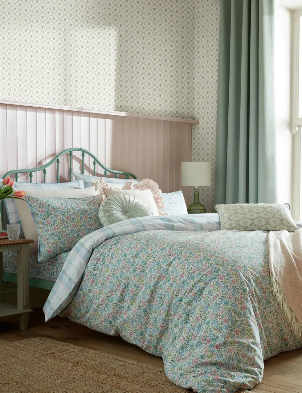 Pure Cotton Sherston Reversible Bedding Set