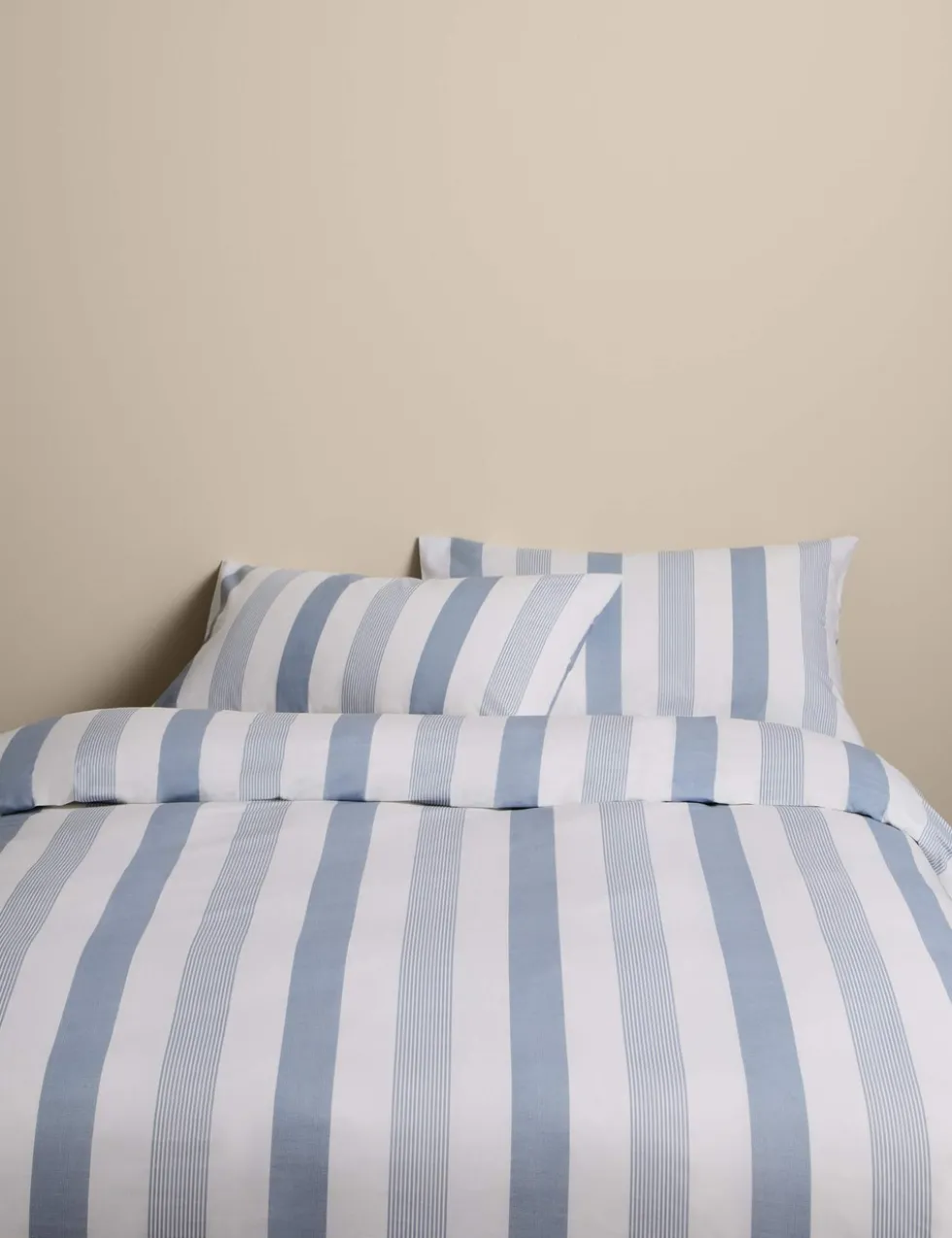 Pure Cotton Signature Stripe Bedding Set
