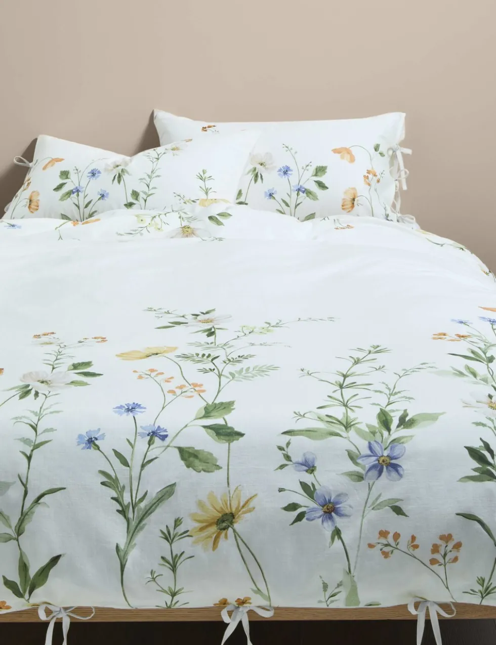 Pure Cotton Spring Meadow Bedding Set