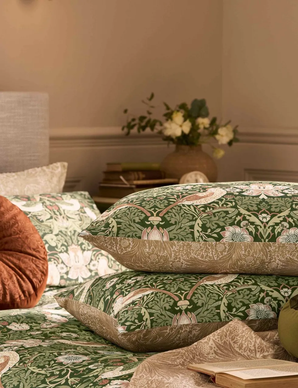 Pure Cotton Strawberry Thief Bedding Set