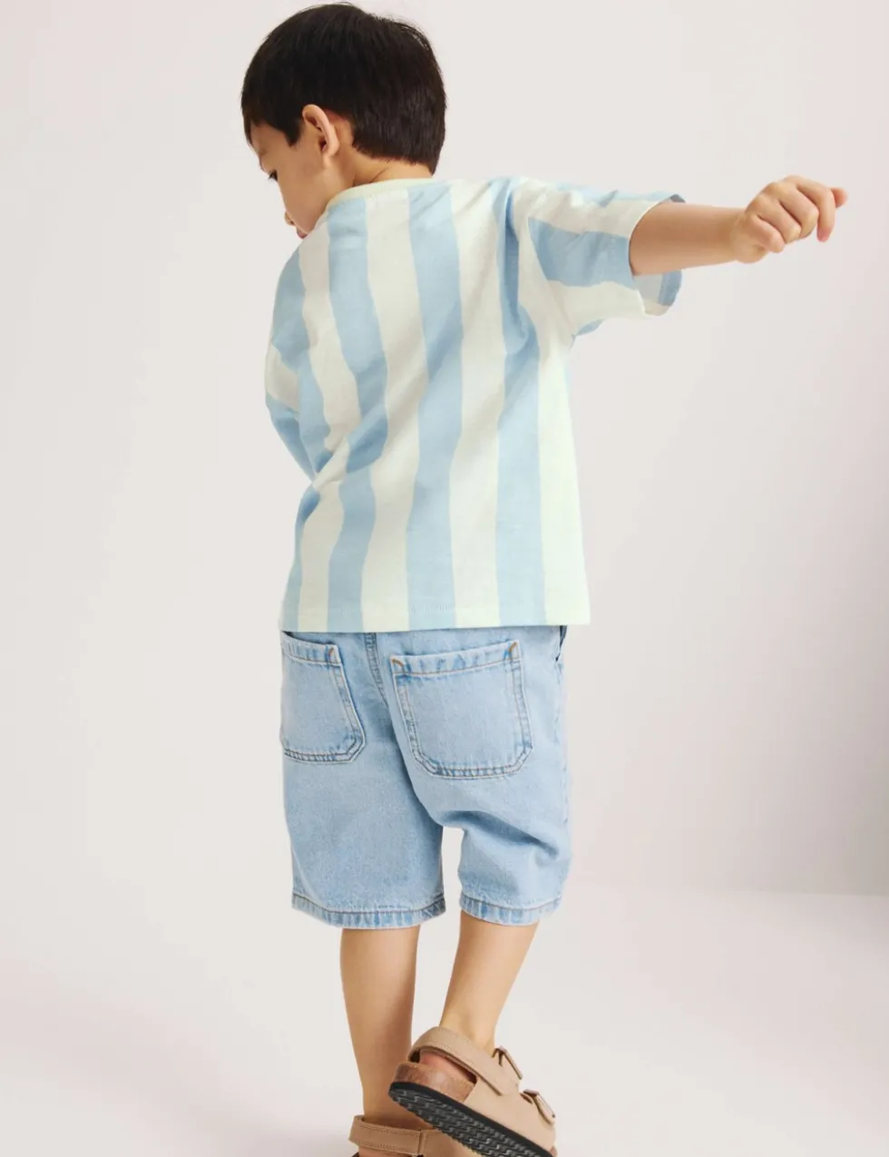 Pure Cotton Striped Graphic T-Shirt (2-8 Yrs)