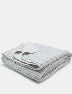 Pure Cotton Striped Quilted Bedspread