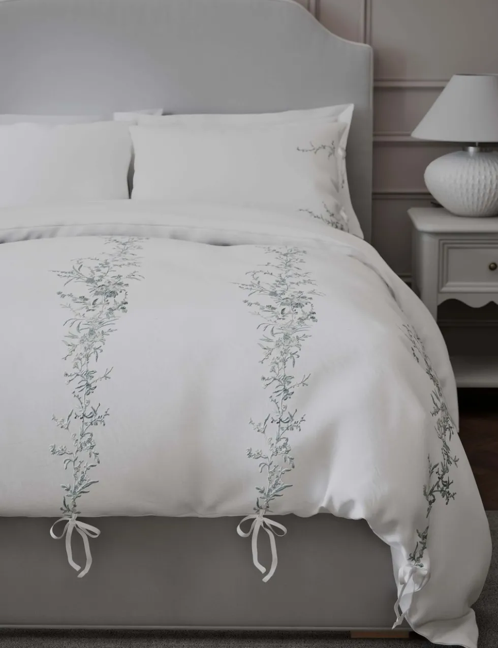 Pure Cotton Tamsin Trailing Blossom Bedding Set