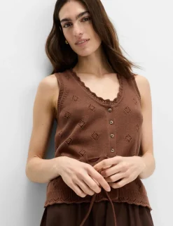 Pure Cotton Textured Cropped Knitted Vest