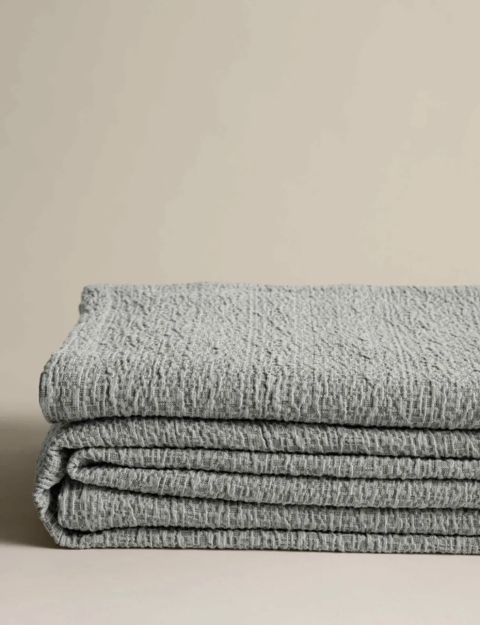 Pure Cotton Textured Jacquard Bedspread