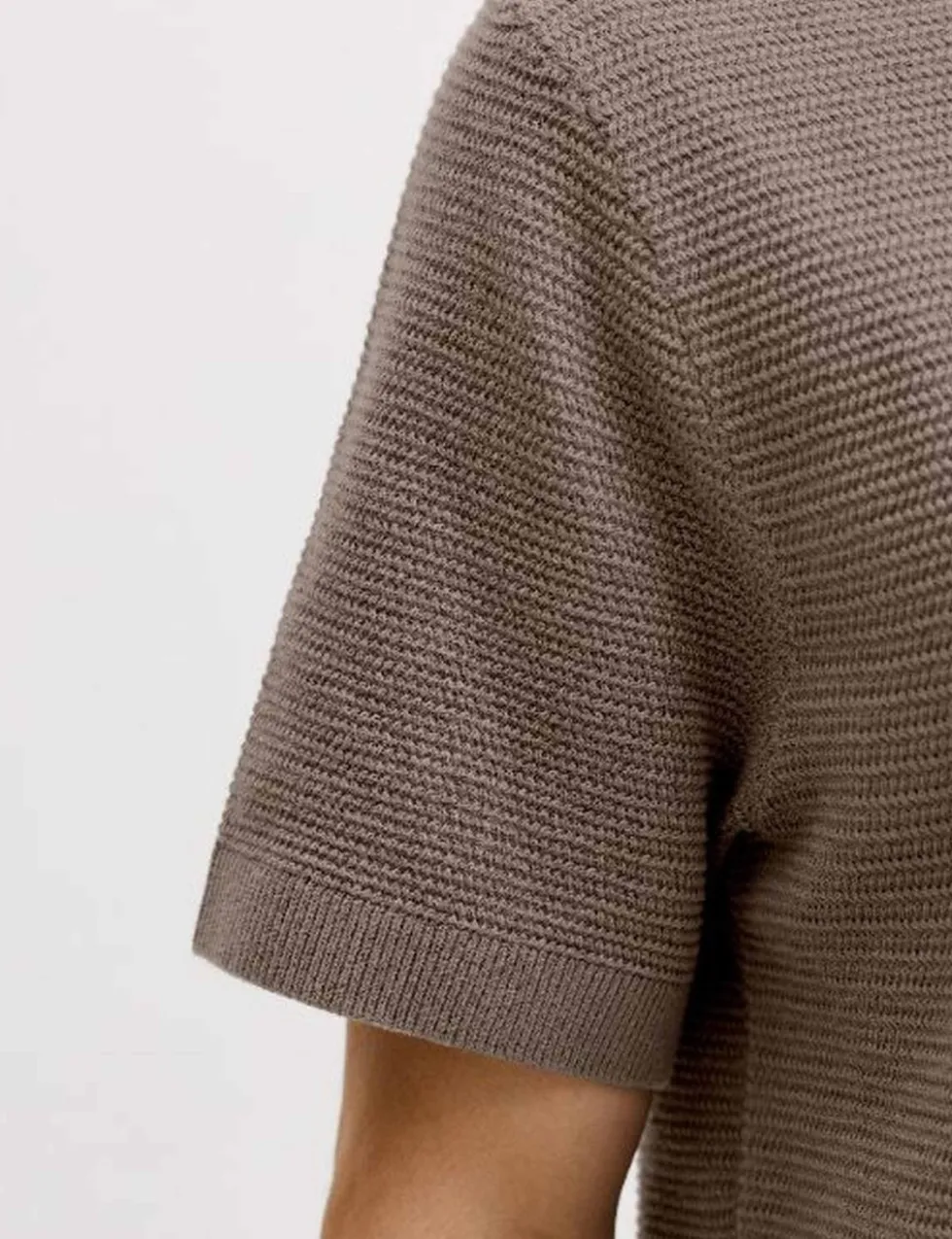 Pure Cotton Textured Knitted Crew Neck