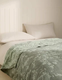 Pure Cotton Trailing Cherry Bedspread