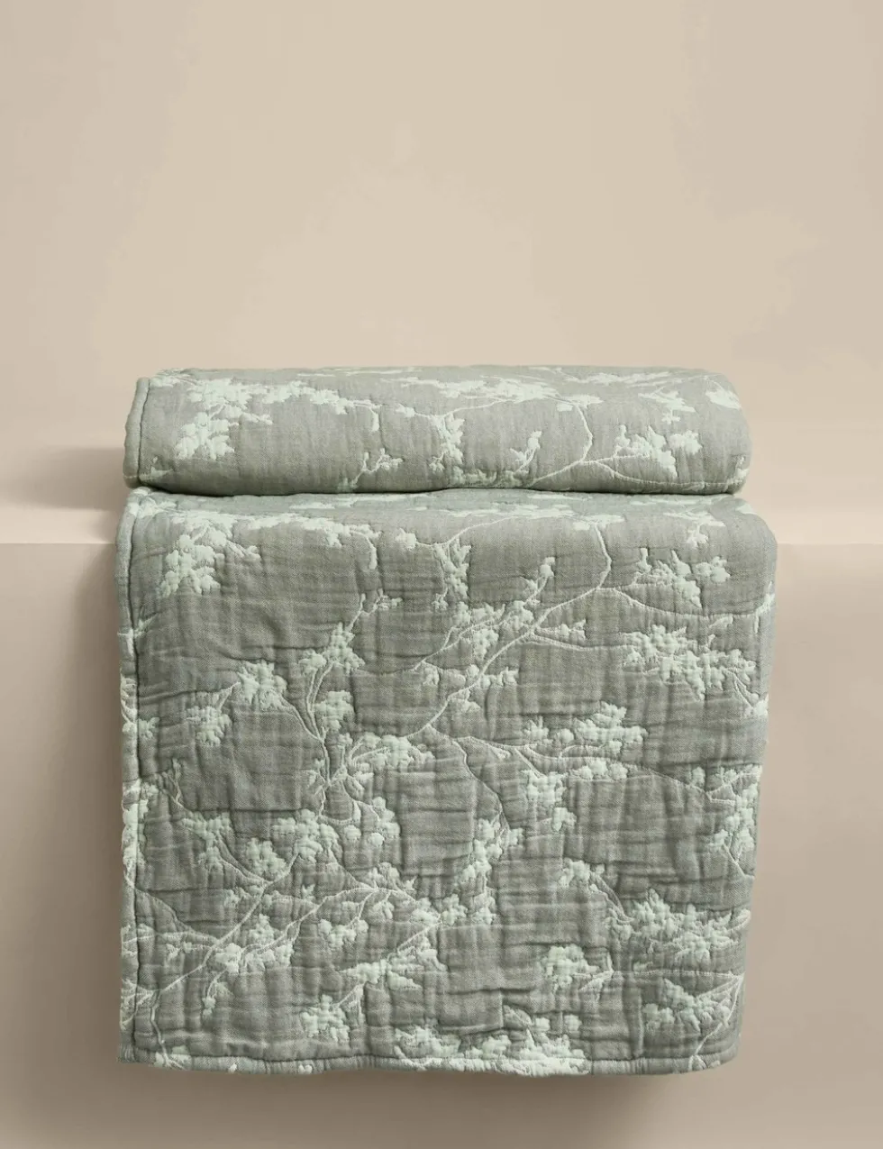 Pure Cotton Trailing Cherry Bedspread
