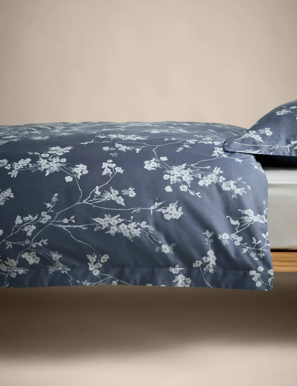 Pure Cotton Trailing Cherry Blossom Bedding Set