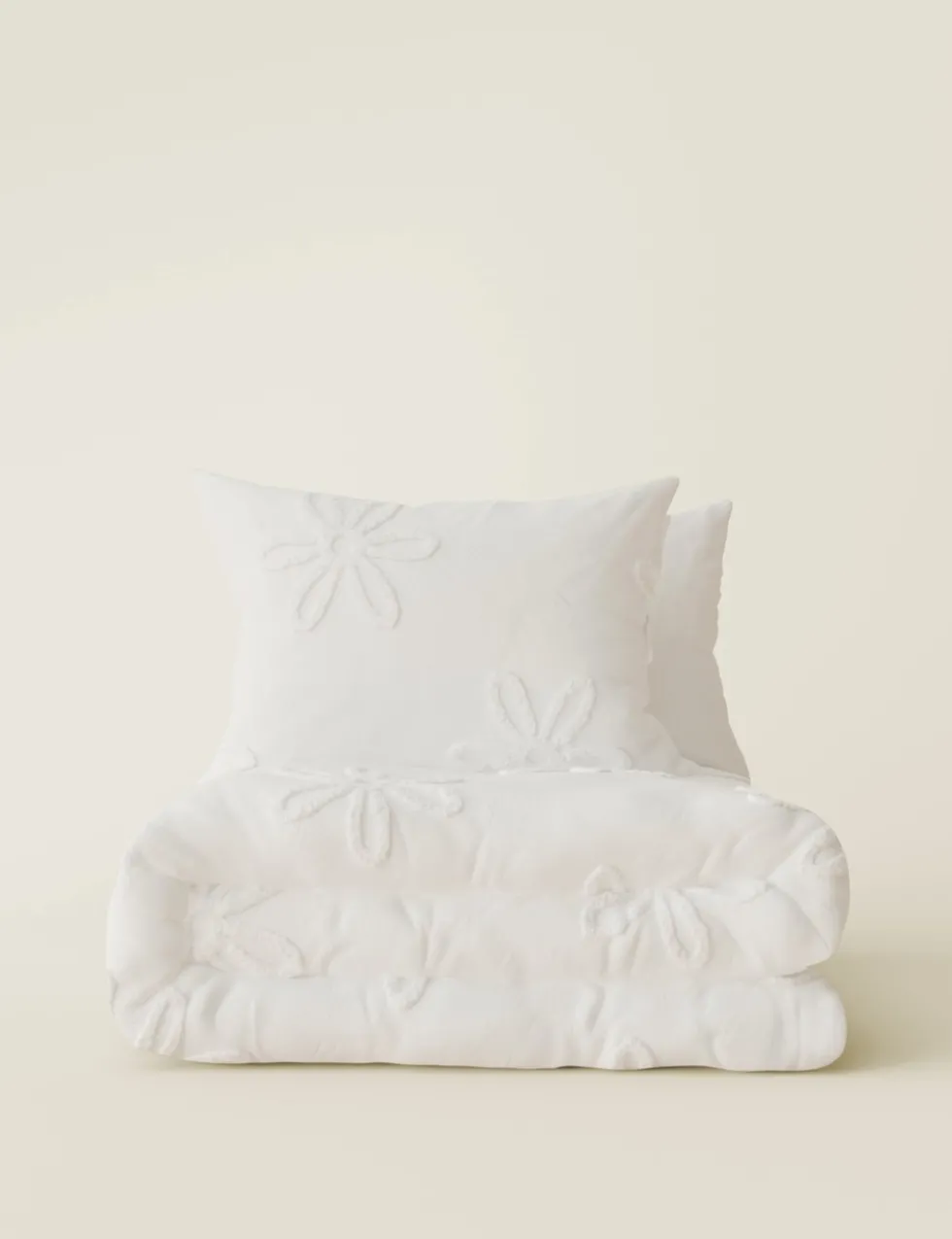 Pure Cotton Tufted Floral Bedding Set