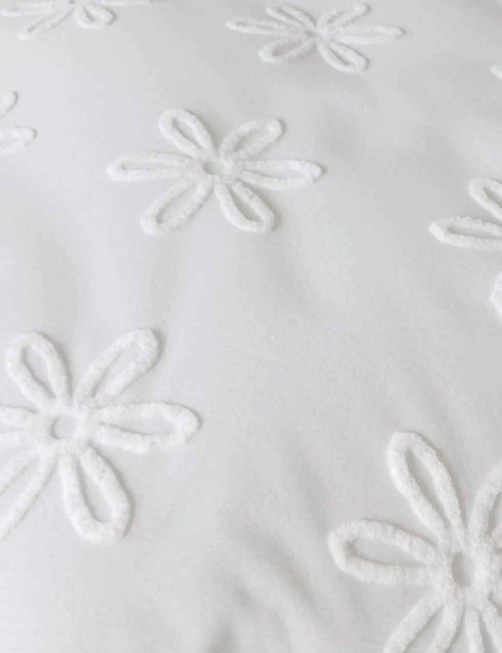 Pure Cotton Tufted Floral Bedding Set