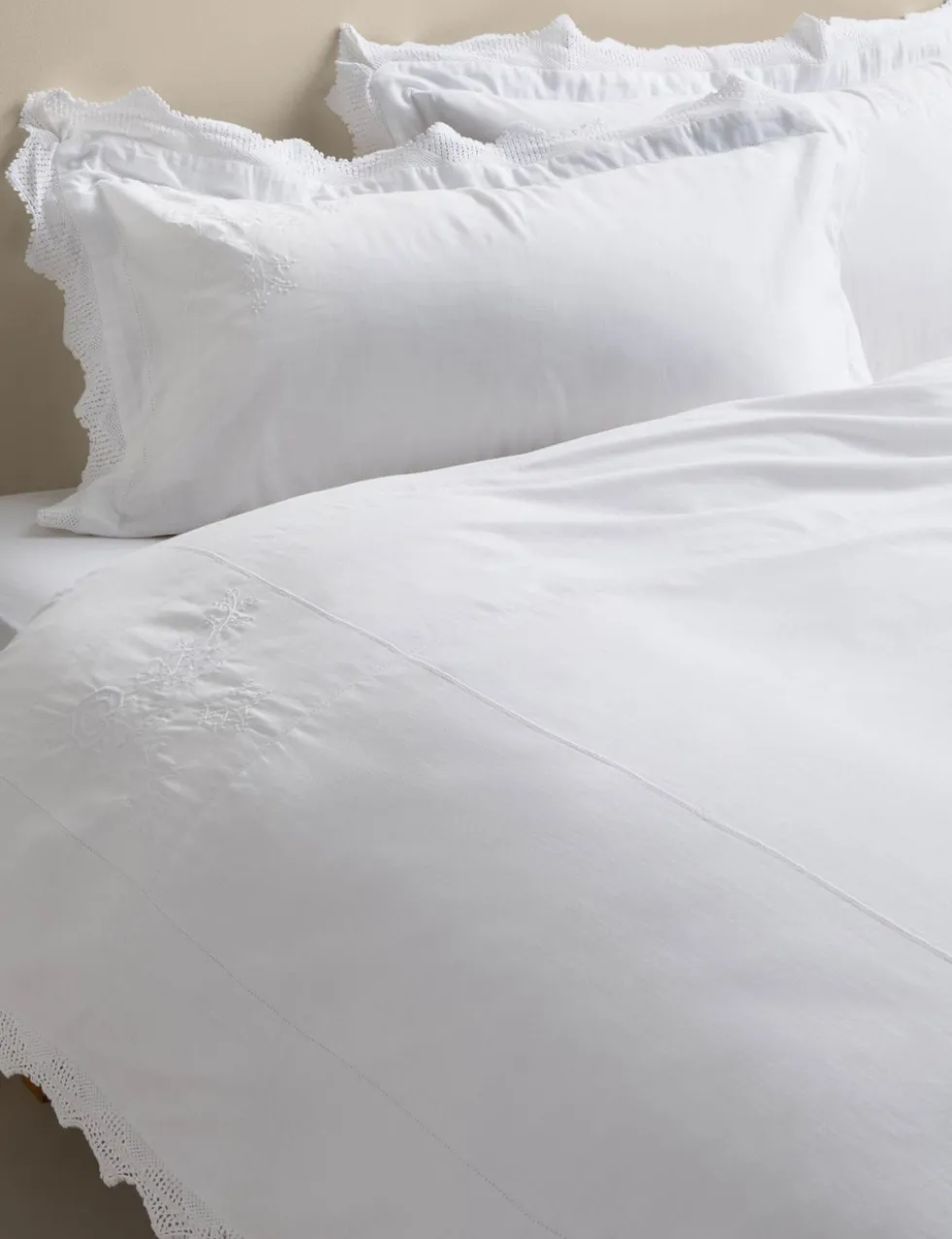 Pure Cotton Vintage Lace Embroidered Bedding Set