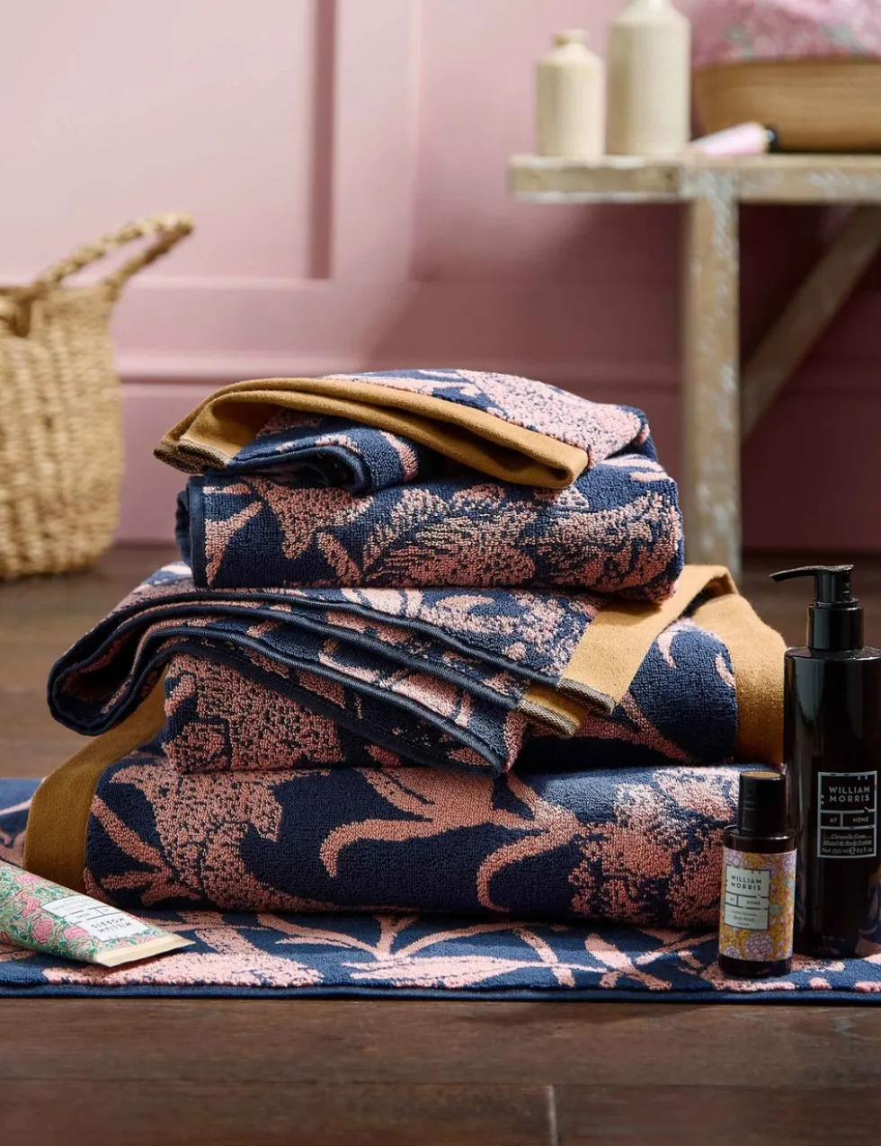Pure Cotton Wild Tulip Towel