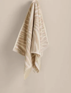 Pure Cotton Zebra Patterned Towel