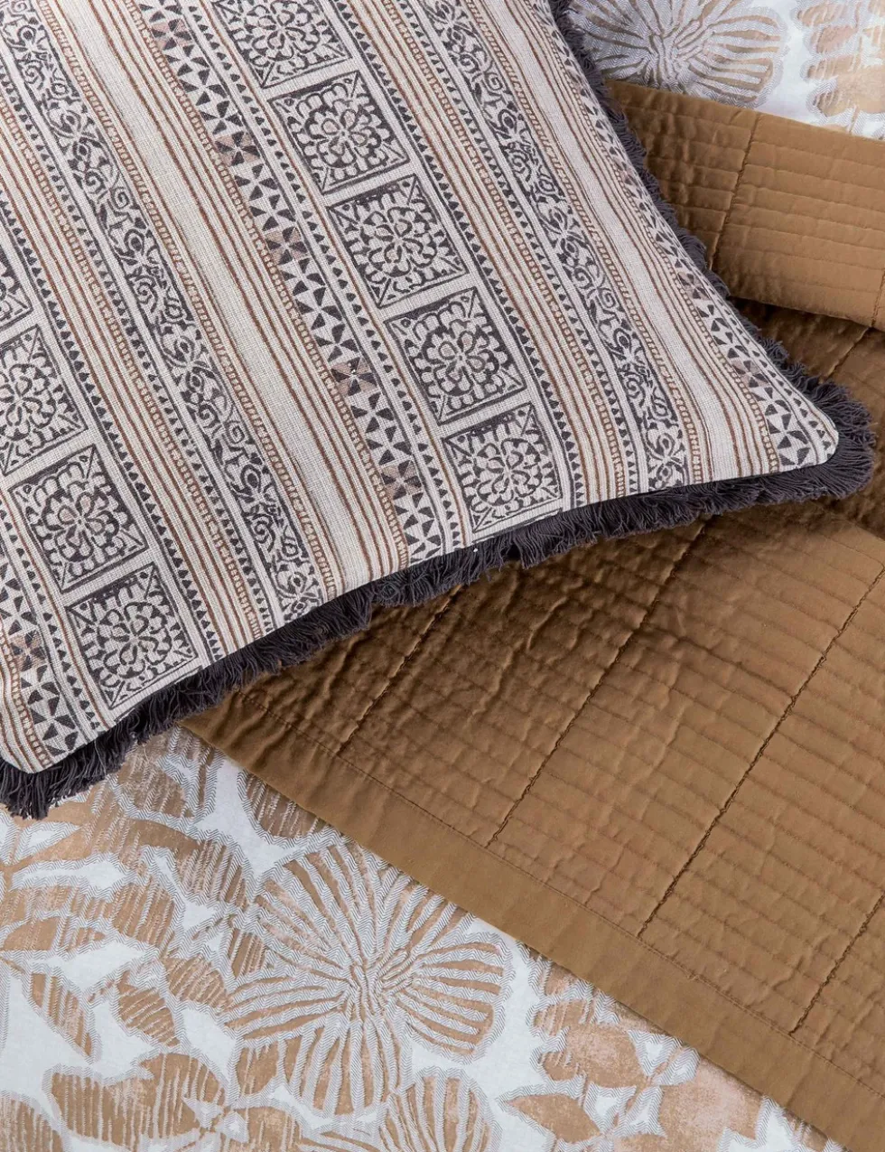 Pure Cotton Zenda Throw