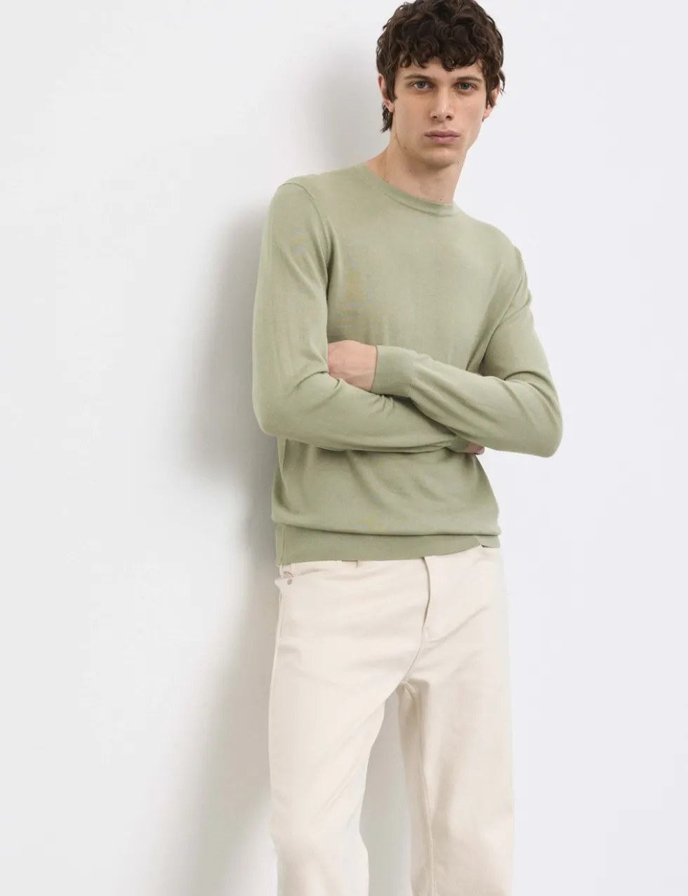 Pure Extra Fine Merino Wool Crew Neck Jumper
