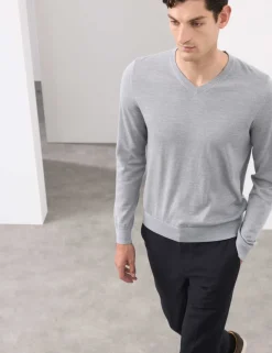 Pure Extra Fine Merino Wool V-Neck Jumper