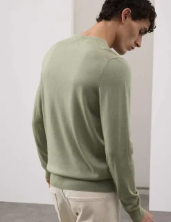 Pure Extra Fine Merino Wool V-Neck Jumper