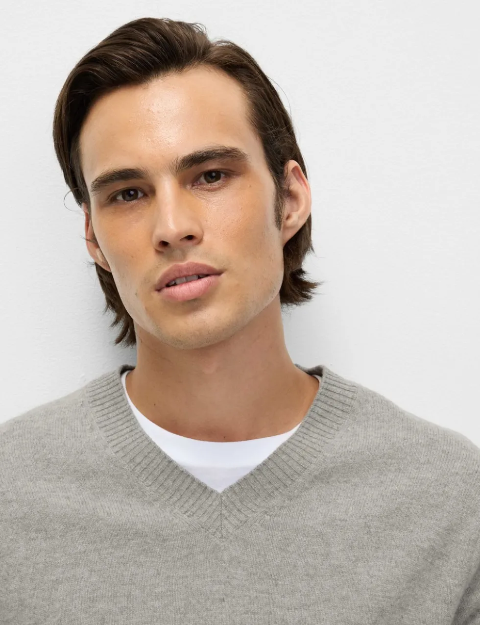 Pure Lambswool V-Neck Jumper