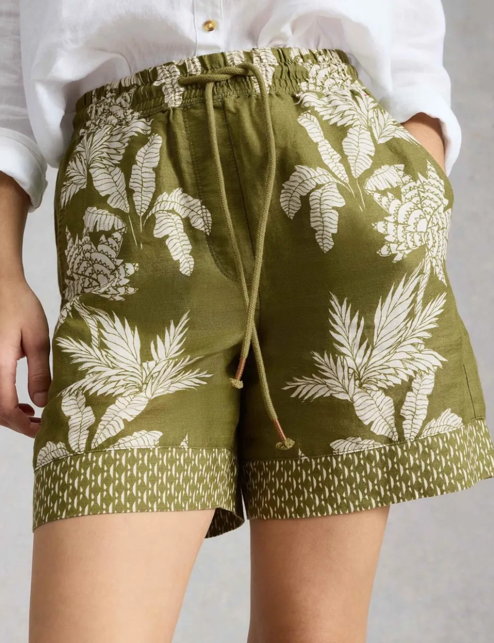 Pure Linen Leaf Print Shorts