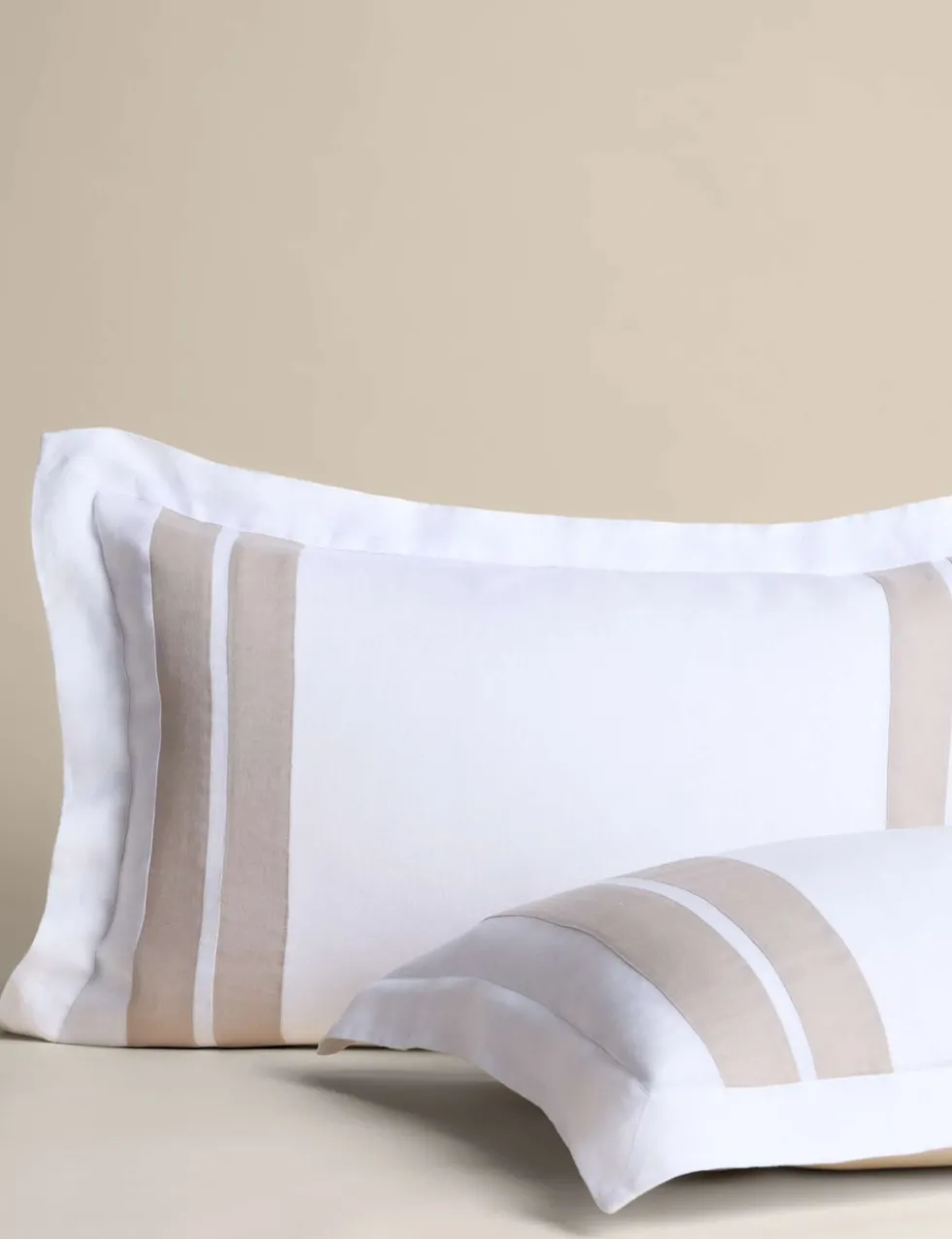 Pure Linen Panel Bedding Set