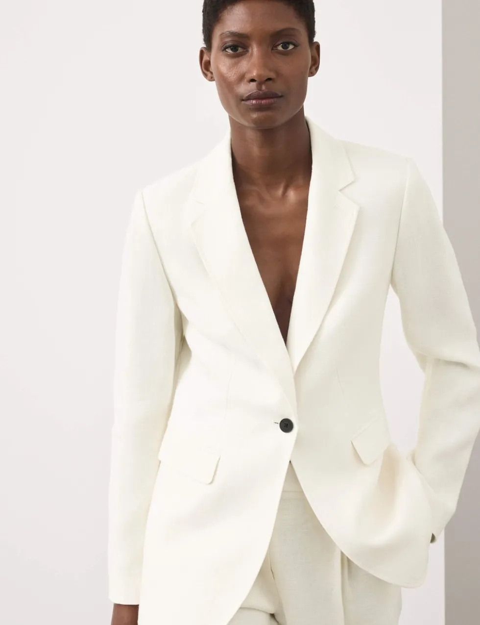 Pure Linen Tailored Blazer