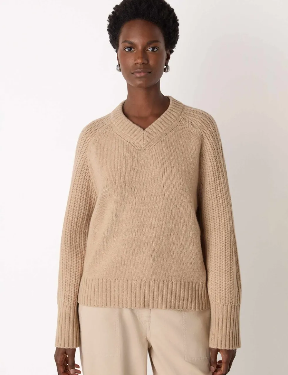 Pure Wool Ribbed V-Neck Jumper