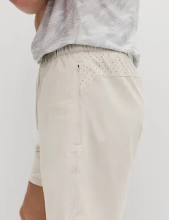 Regular Fit 7 Inch Stretch Sports Shorts