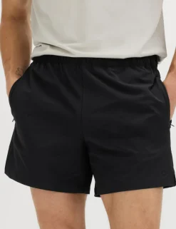 Regular Fit 5 Inch Stretch Sports Shorts