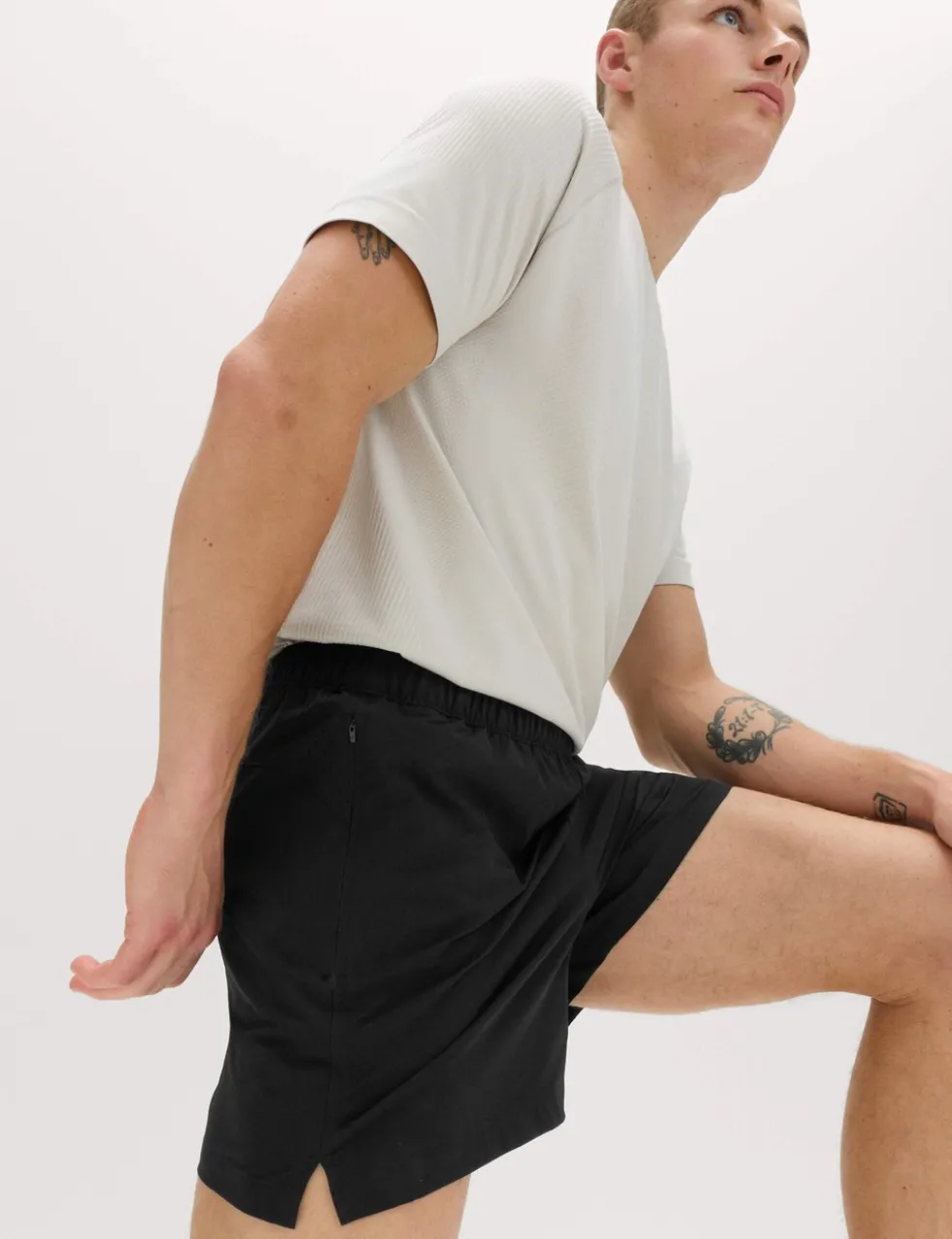 Regular Fit 5 Inch Stretch Sports Shorts