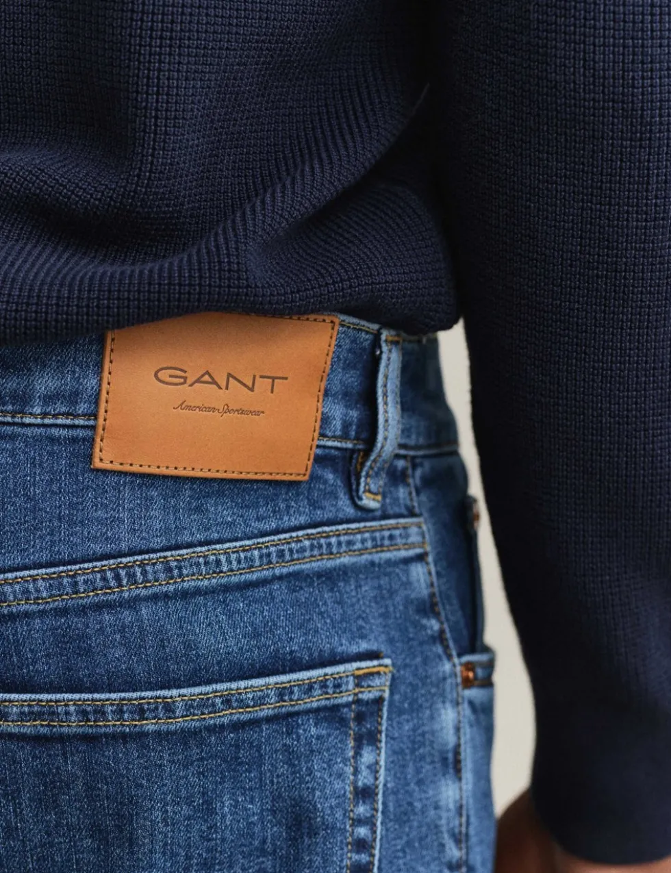 Regular Fit Clean Wash 5 Pocket Jeans