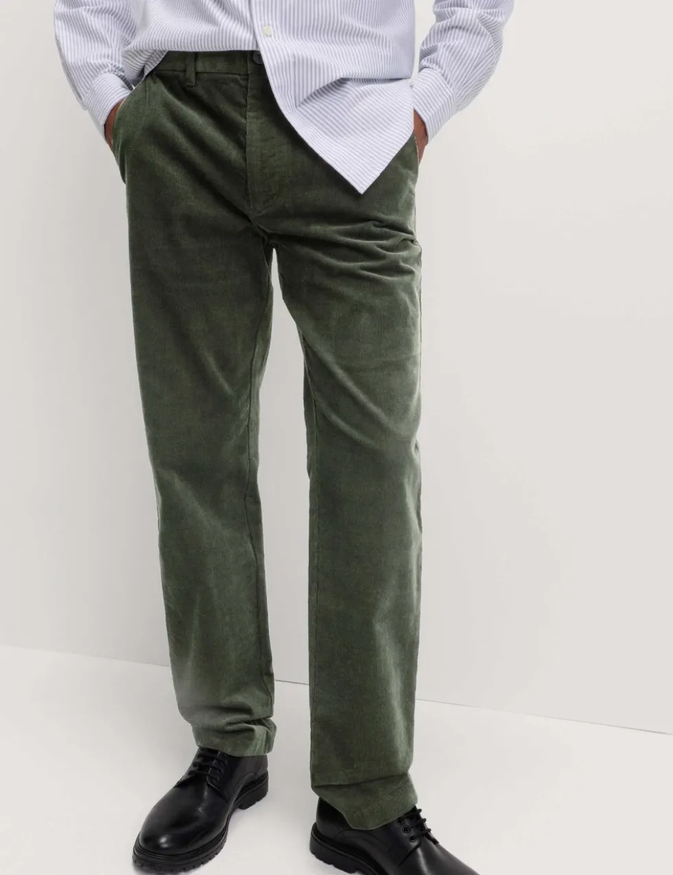 Regular Fit Corduroy Stretch Chinos