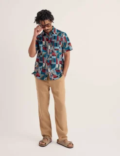 Regular Fit Geometric Short Sleeve Shirt