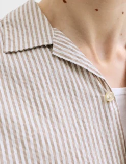 Regular Fit Seersucker Short Sleeve Shirt