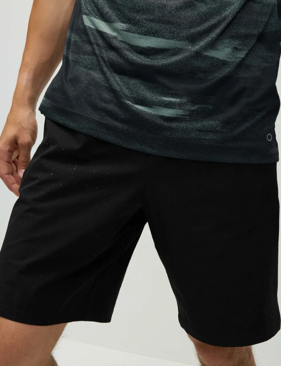 Regular Fit Stretch 9 inch Sports Shorts