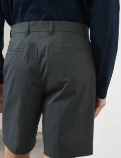 Regular Fit Super Lightweight Chino Shorts