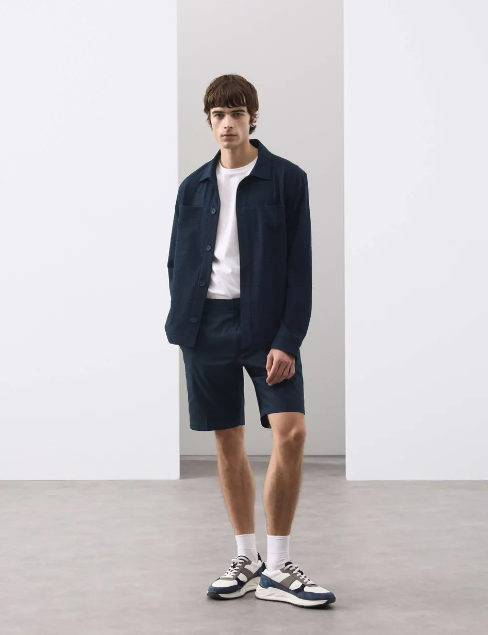 Regular Fit Super Lightweight Chino Shorts