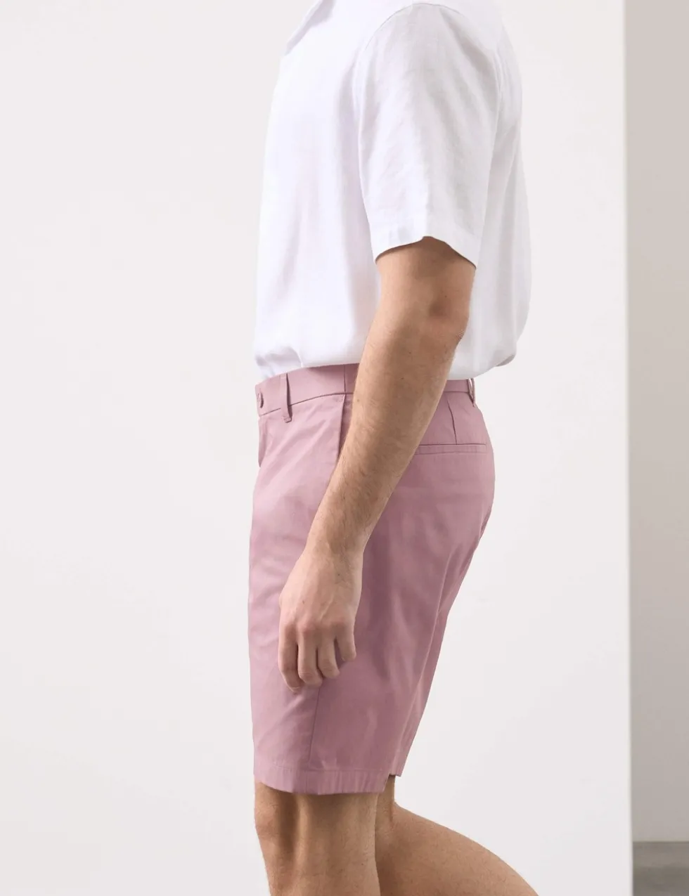 Regular Fit Super Lightweight Chino Shorts