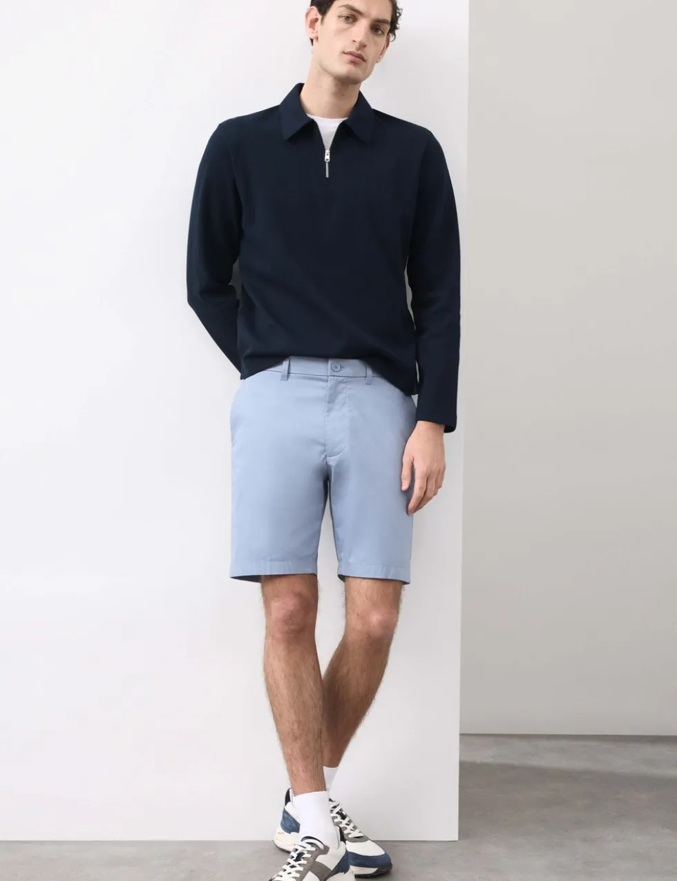Regular Fit Super Lightweight Chino Shorts