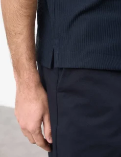 Regular Fit Textured Short Sleeve Shirt