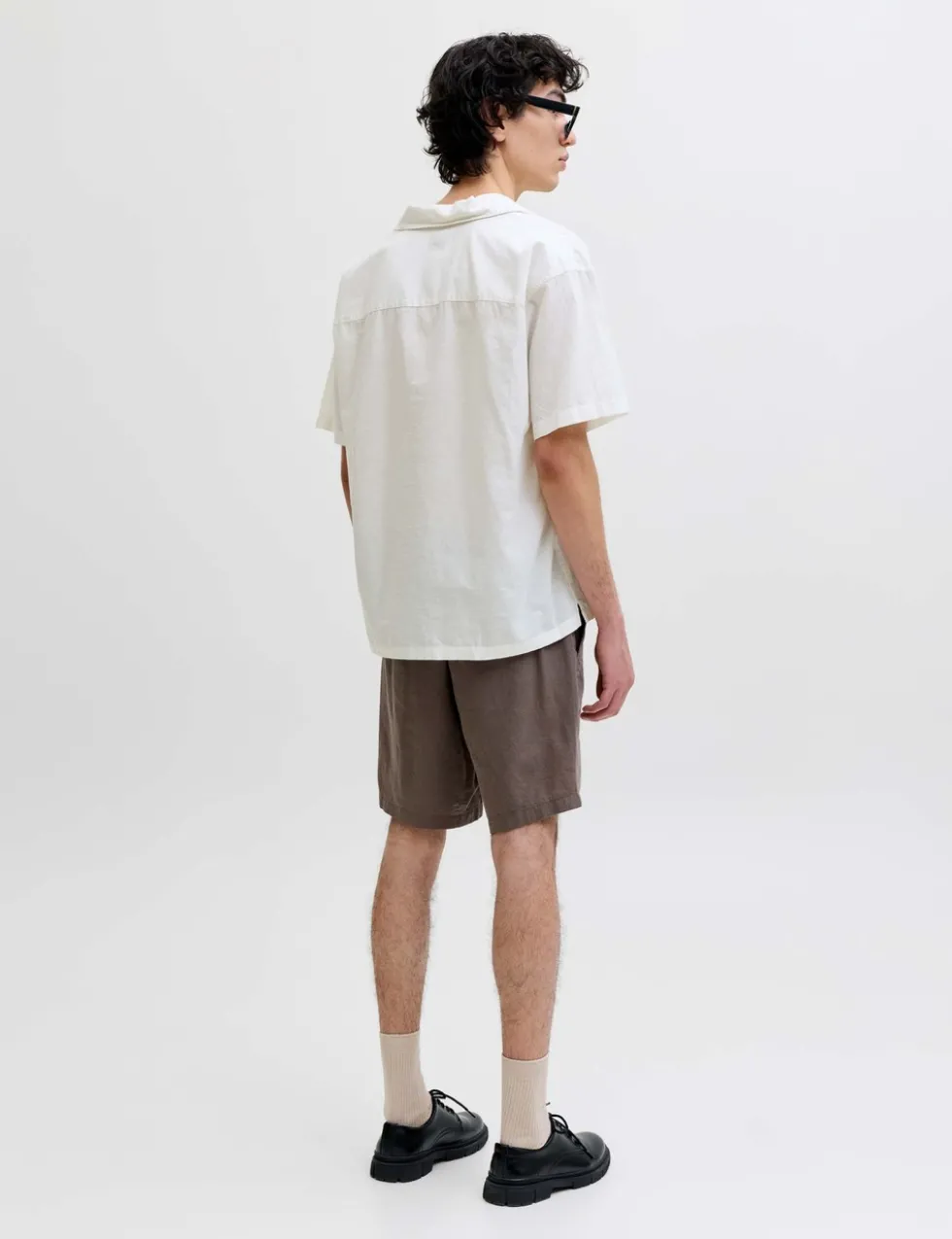 Relaxed Fit Revere Collar Short Sleeve Shirt